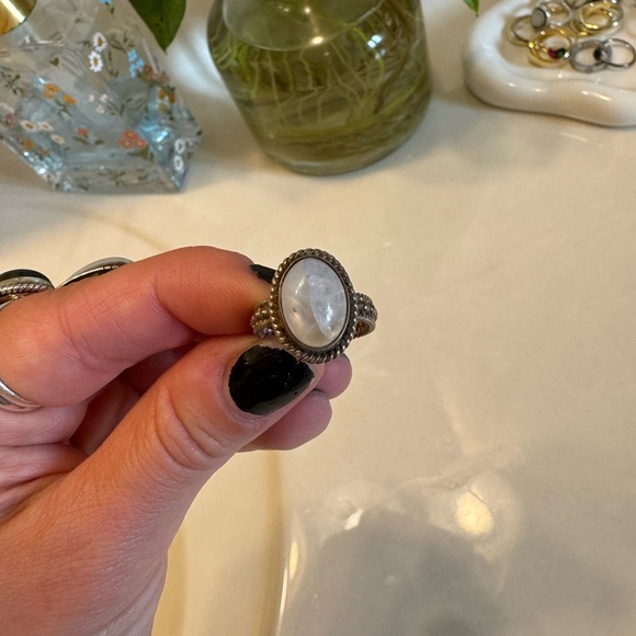 Moonstone ring - Picture 7 of 8